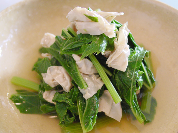 湯葉とあした葉の煮浸し