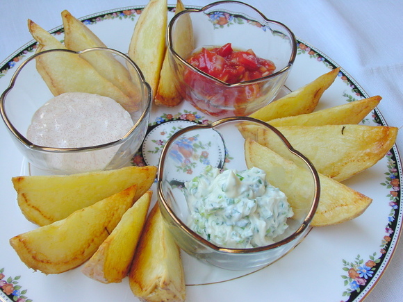 ポテトフライとディップ