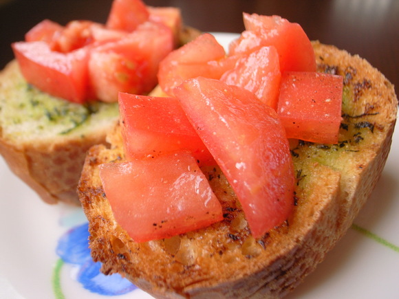 トマトのブルスケッタ