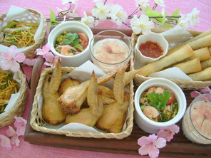 ちょっと贅沢に！本格グルメお花見弁当