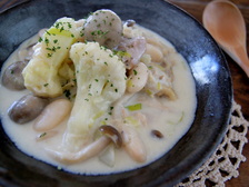 チキンと白いんげん豆のクリーム煮