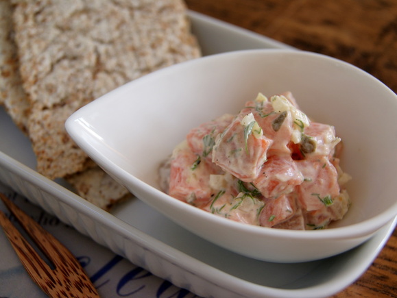 サーモンのタルタル
