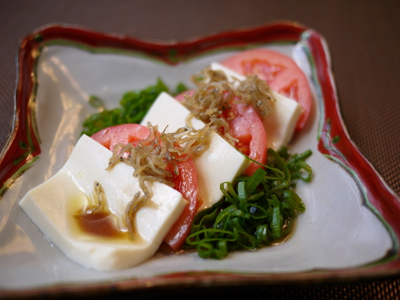 豆腐とトマトのじゃこサラダ