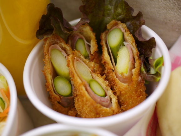 アスパラガスの生ハム巻き