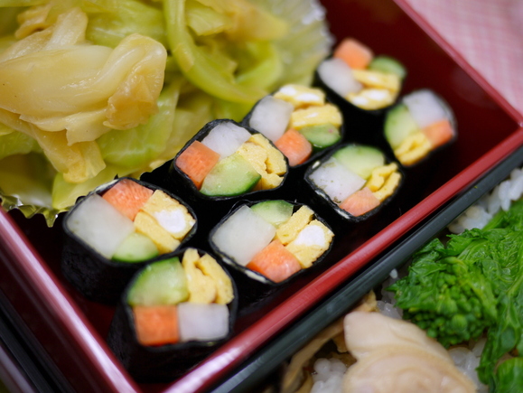 サラダ海苔巻き