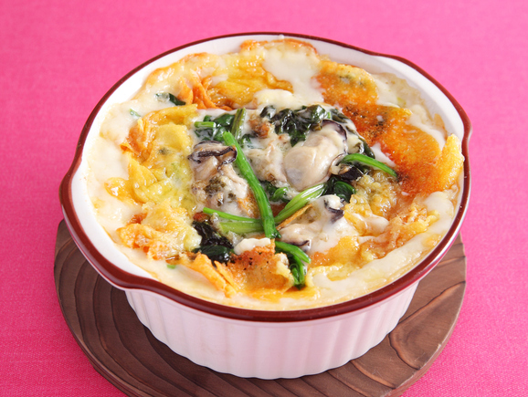 かきとほうれん草のクリームグラタン