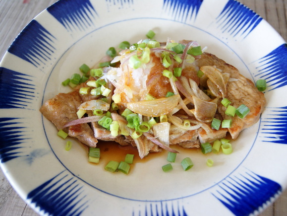 豚肉のおろしステーキ