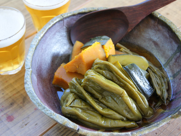 まるごとピーマンと夏野菜の煮びたし