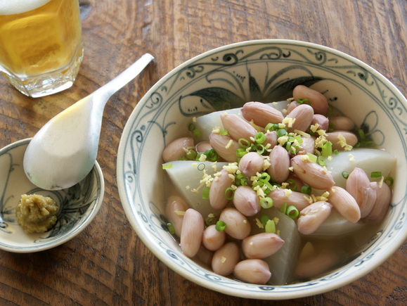 落花生と大根の塩煮