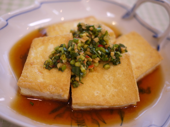 豆腐ステーキ ピリ辛ソース