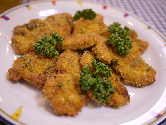 鶏むね肉のカツレツ カレー風味