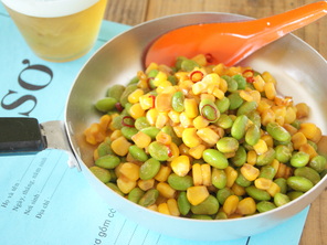 枝豆ととうもろこしのバター醤油ソテー