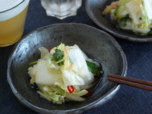 白菜とりんごの塩麹水キムチ