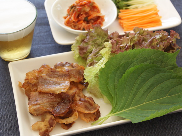 カリカリ豚ばらソテーのサムギョプサル風